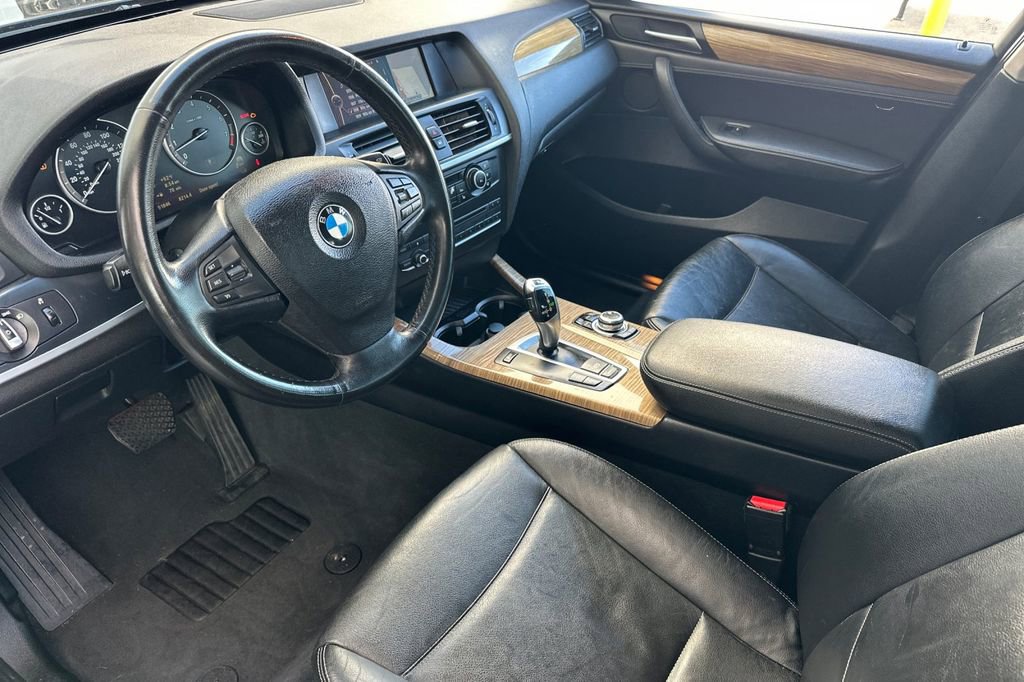 Used 2011 BMW X3 xDrive28i AWD/4WD image 9