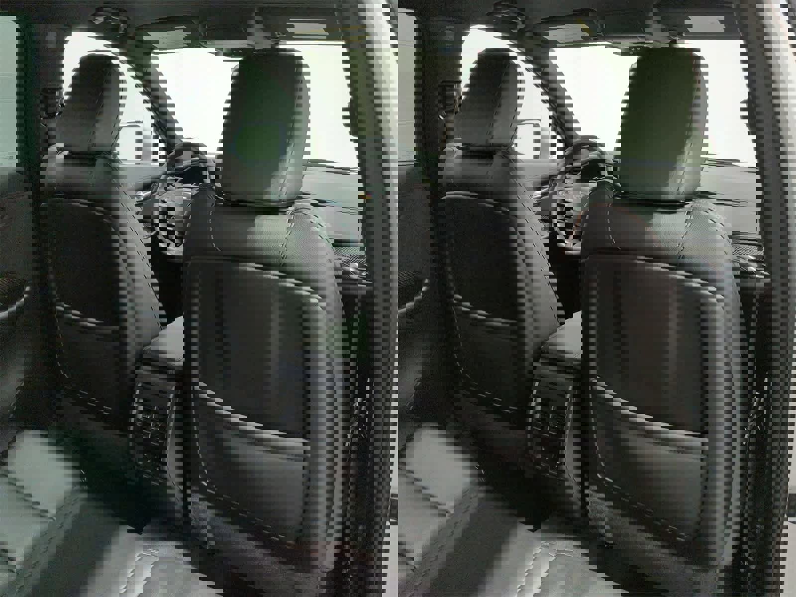 Used 2022 Cadillac XT4 Sport w/ Cold Weather Package image 19