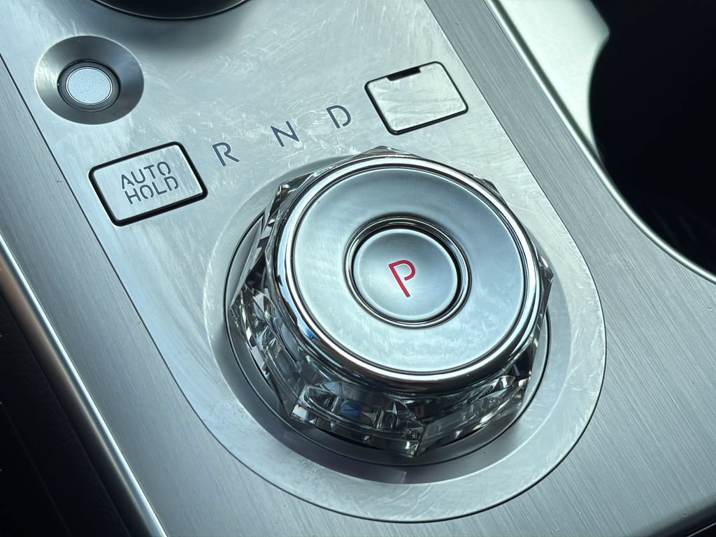 Certified 2026 Genesis GV70 2.5T Advanced AWD/4WD image 30
