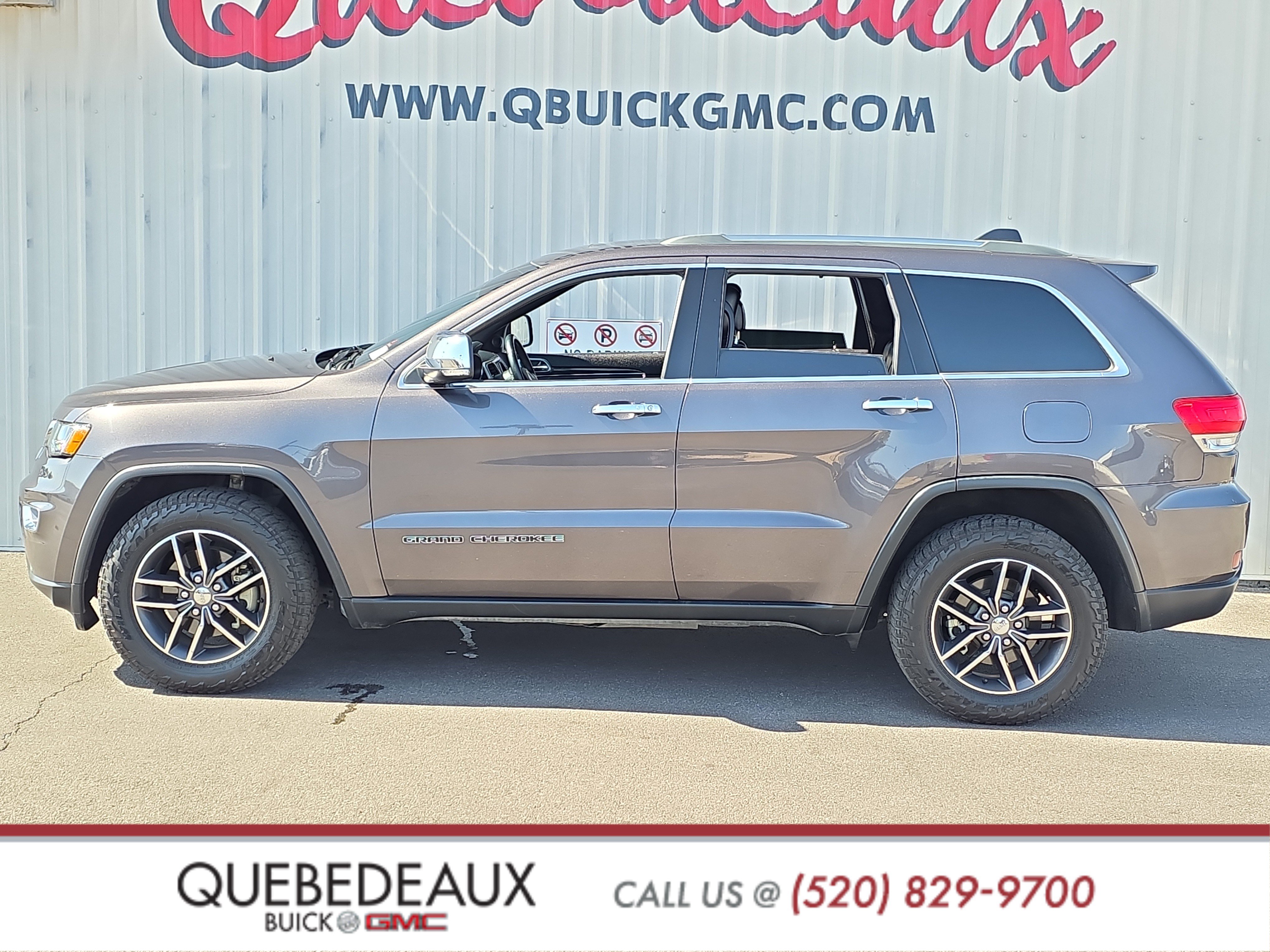 Used 2018 Jeep Grand Cherokee Limited w/ Trailer Tow Group IV AWD/4WD image 4