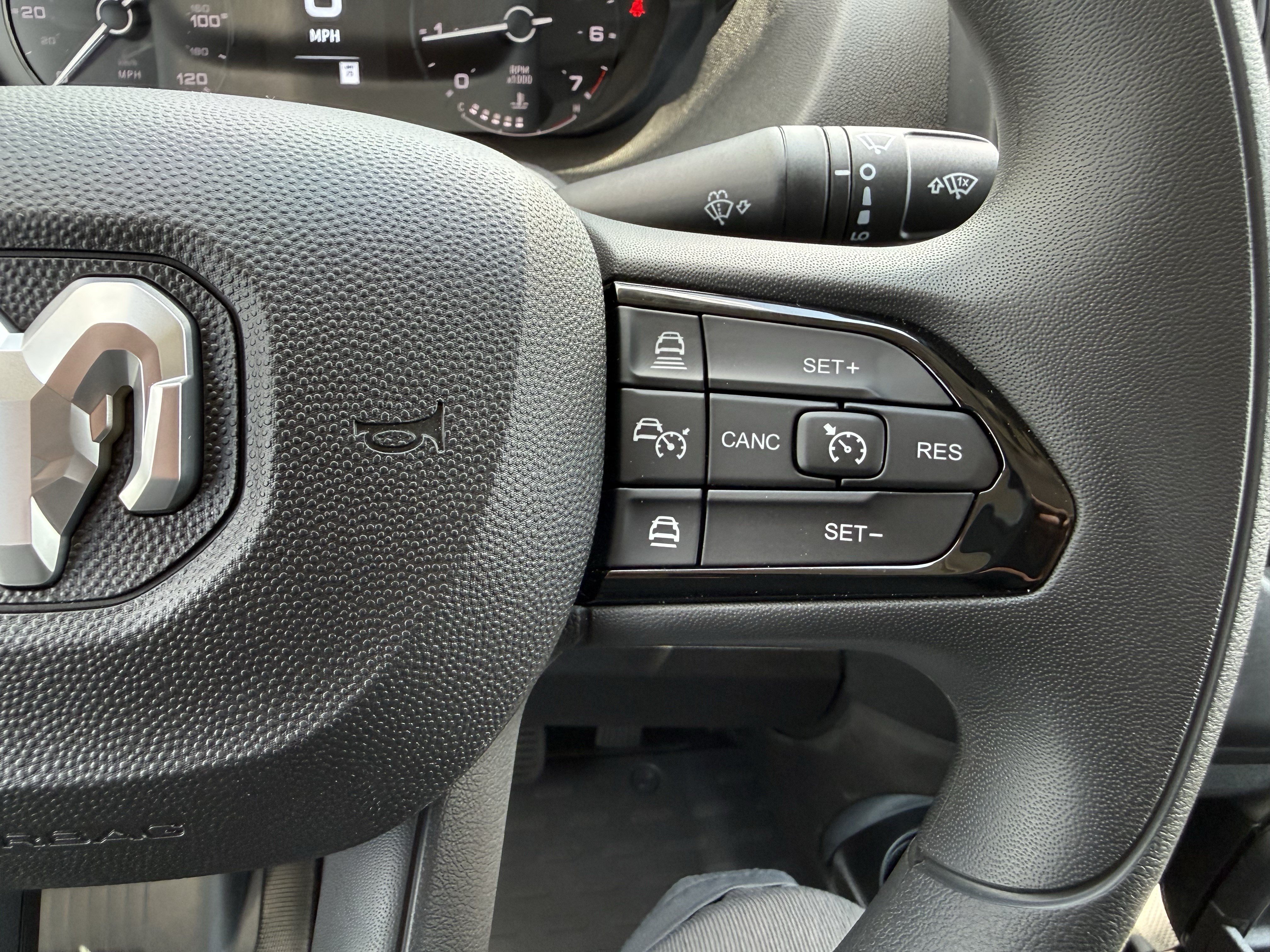 New 2026 RAM ProMaster 1500 w/ Convenience Group FWD image 19