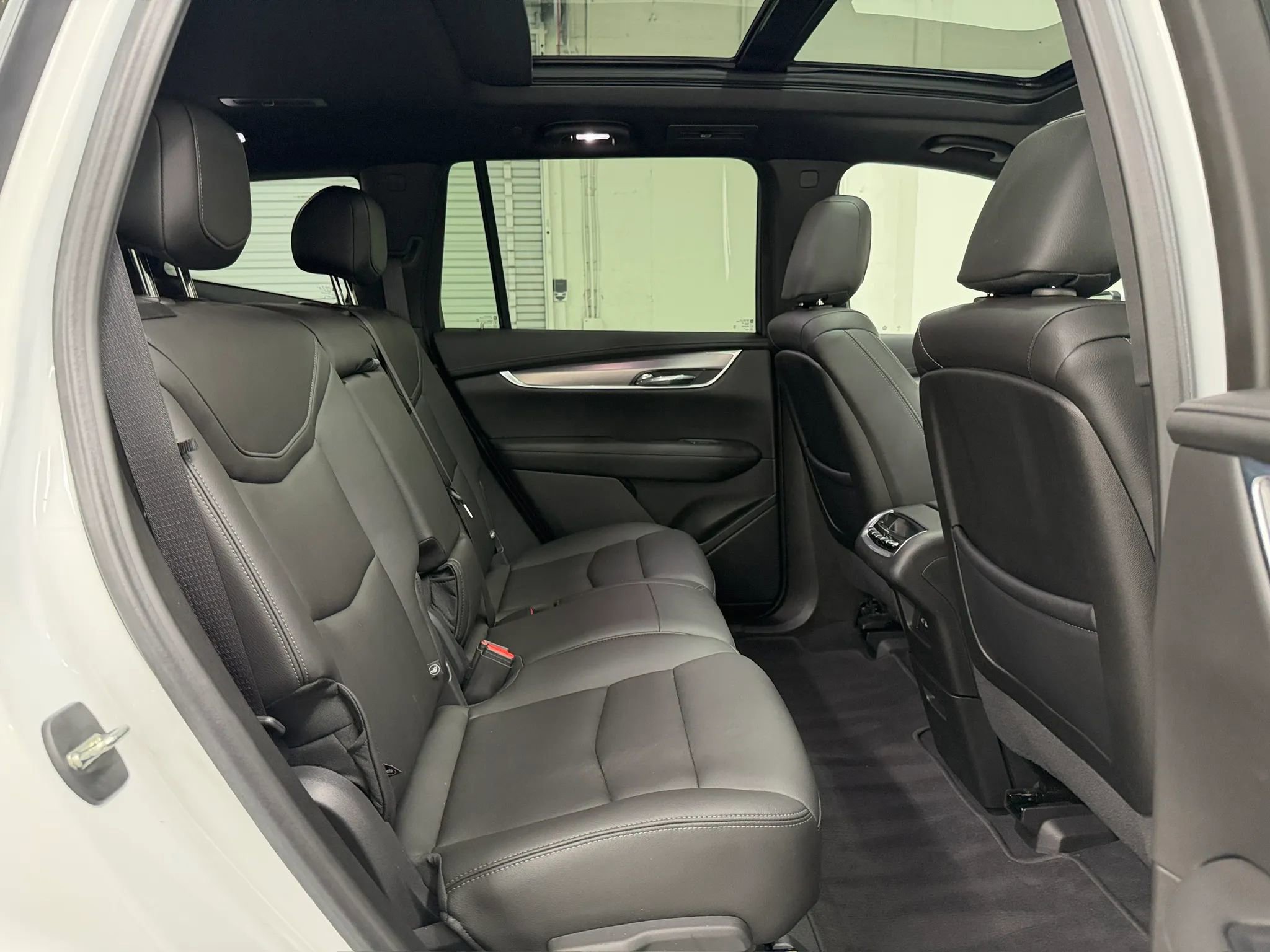 Used 2023 Cadillac XT6 Luxury FWD image 15