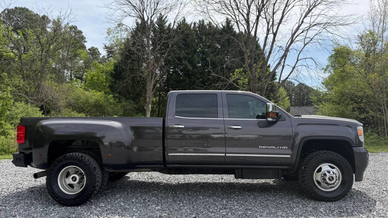 Used 2016 GMC Sierra 3500 Denali w/ Duramax Plus Package AWD/4WD image 9