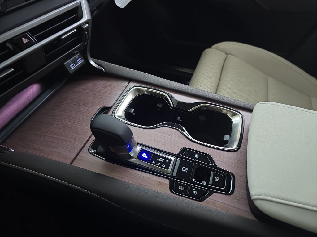 New 2026 Lexus RX 350 w/ Convenience Package AWD/4WD image 23