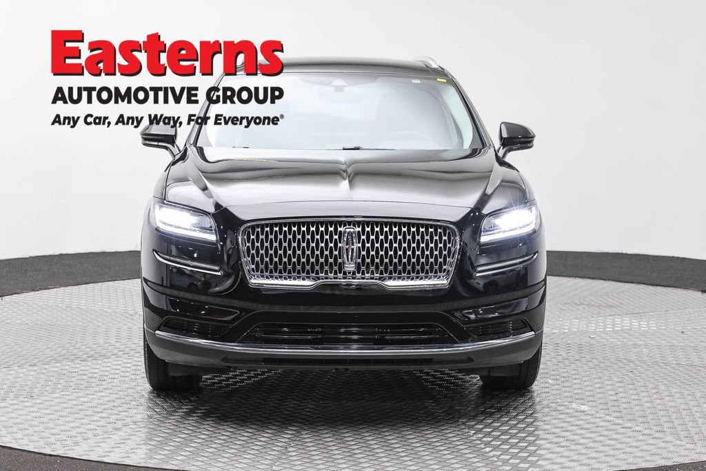 Used 2022 Lincoln Nautilus FWD image 4