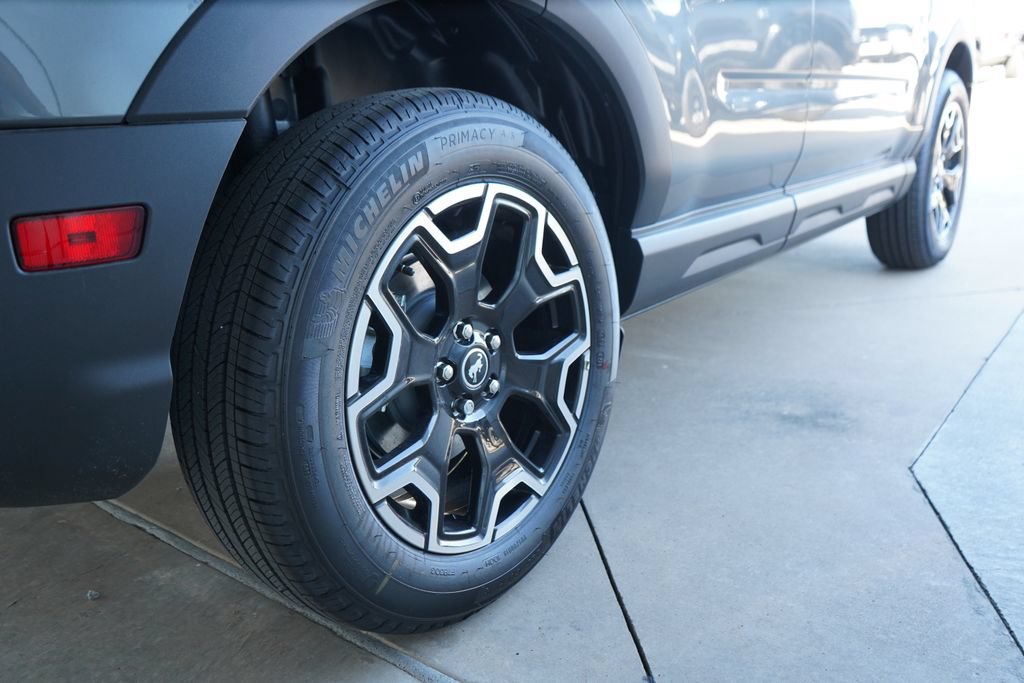 New 2026 Ford Bronco Sport Outer Banks w/ Outer Banks Tech Package+ AWD/4WD image 9