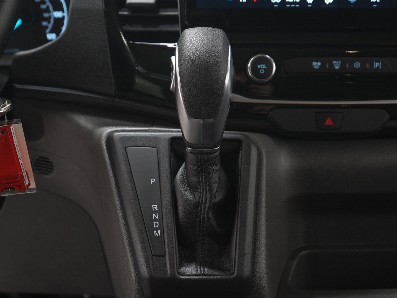 Used 2024 Ford Transit 350 XLT image 23