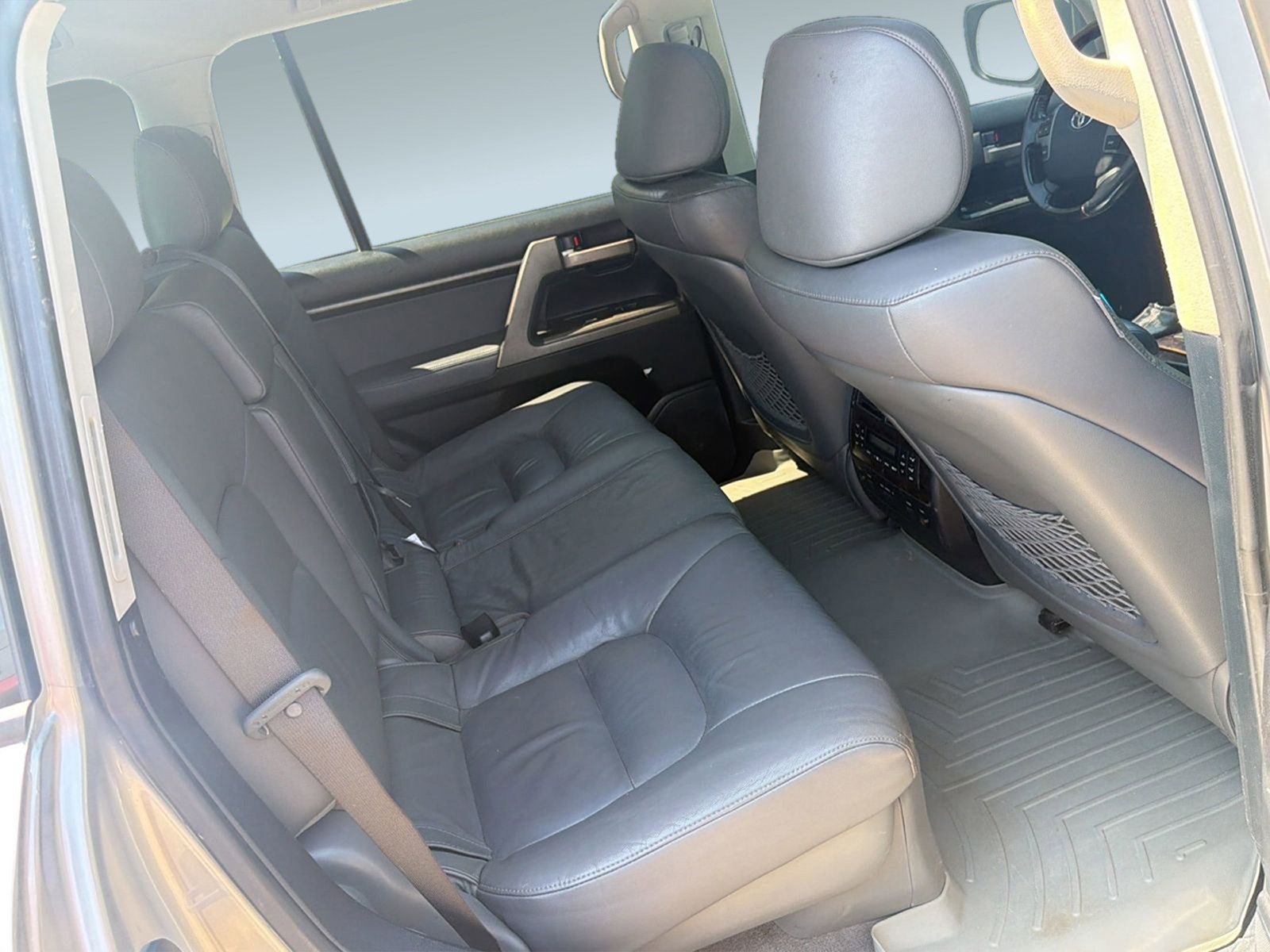 Used 2009 Toyota Land Cruiser AWD/4WD image 26