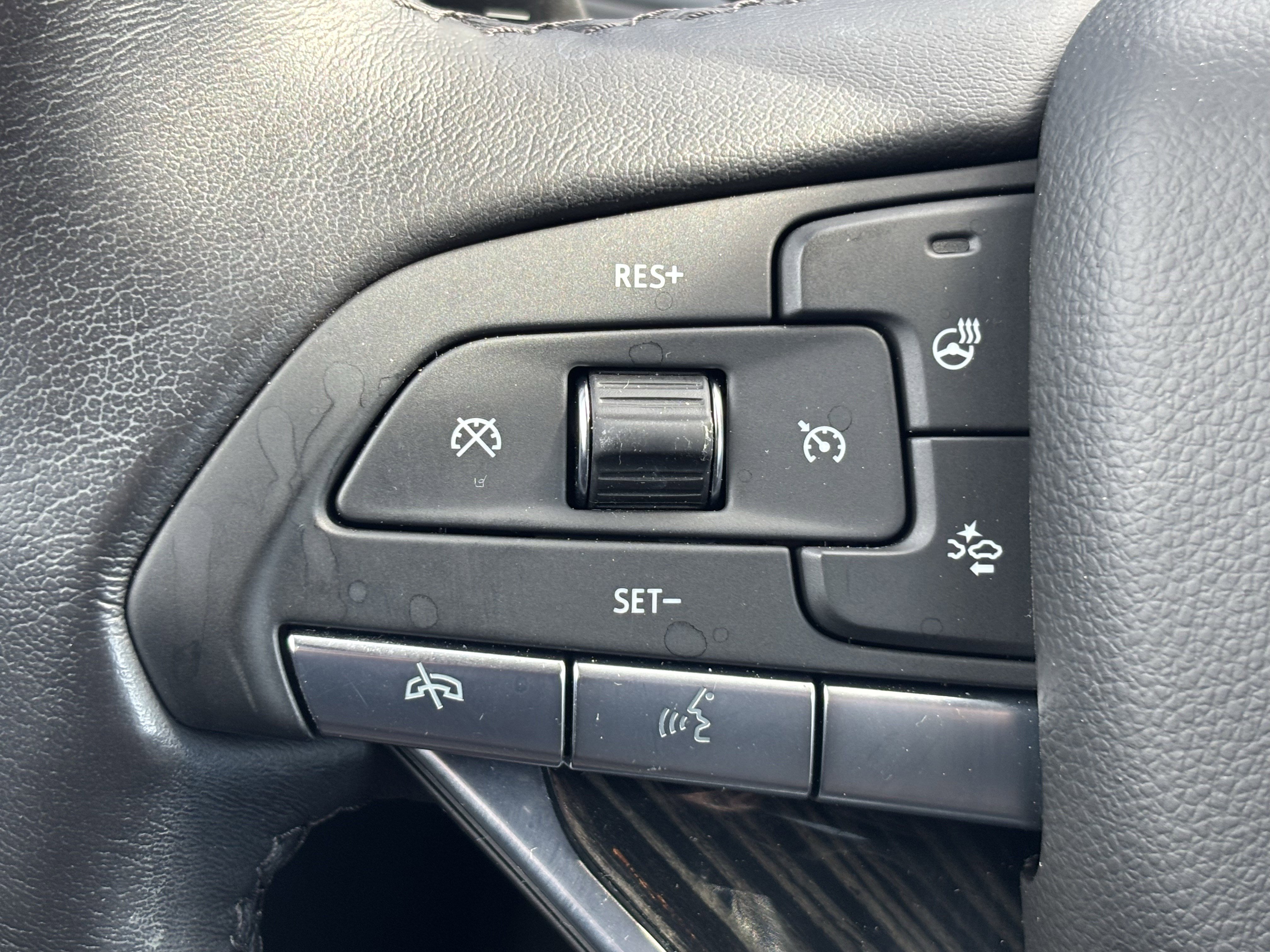 Used 2022 Cadillac XT6 Premium Luxury image 19