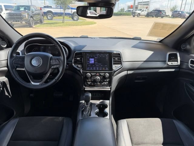 Used 2020 Jeep Grand Cherokee Altitude RWD image 20