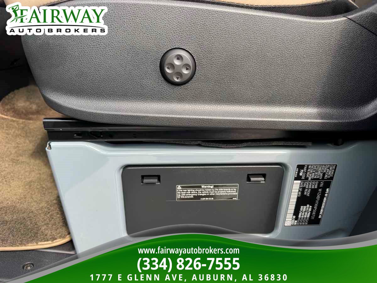 Used 2022 Mercedes-Benz Sprinter 2500 image 16