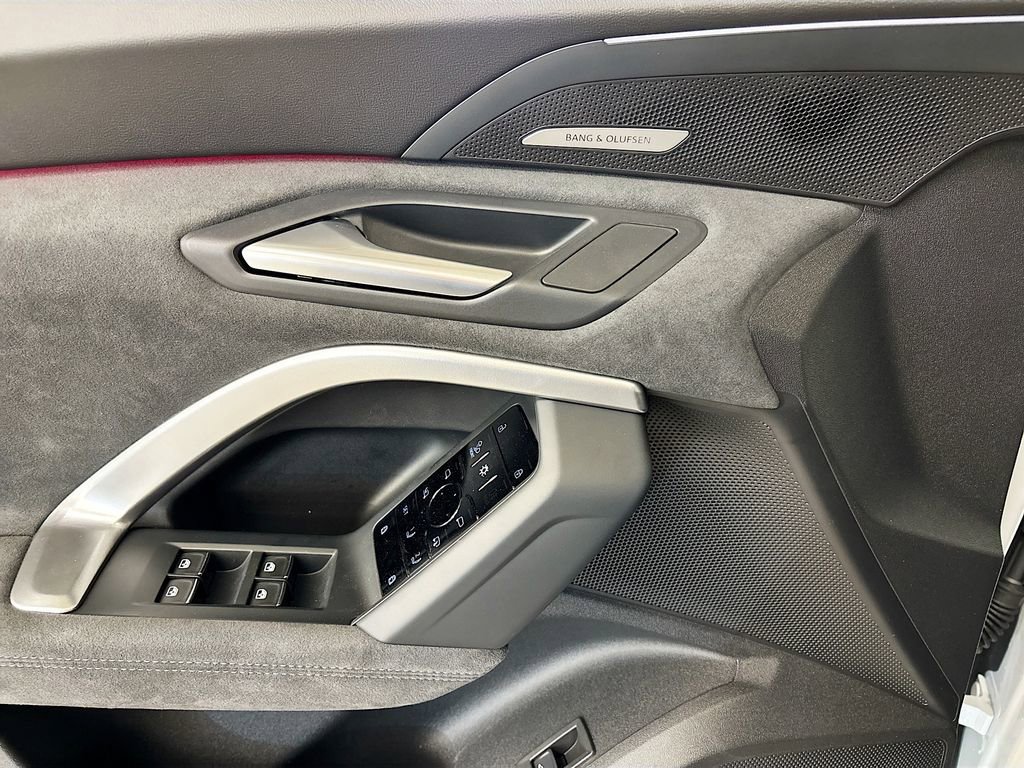 New 2026 Audi SQ5 Premium Plus image 20