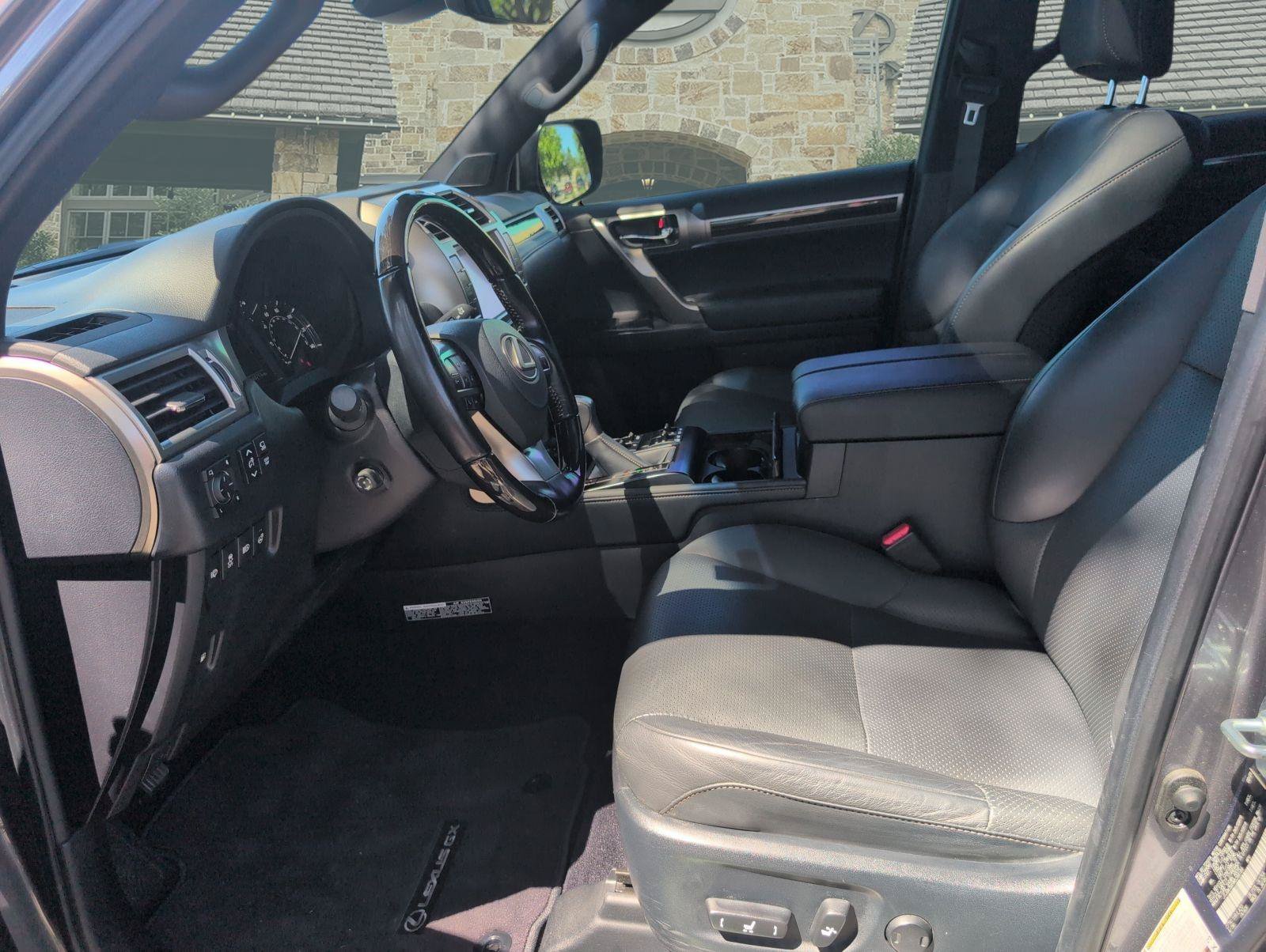 Certified 2021 Lexus GX 460 Luxury w/ Sport Design Package AWD/4WD image 8