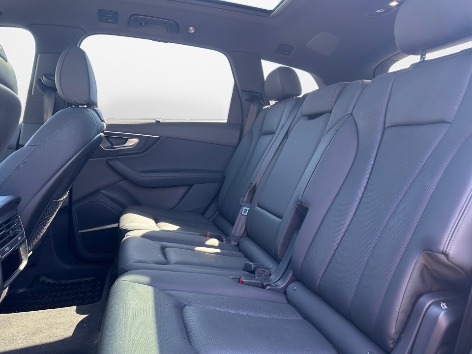 Used 2023 Audi Q7 3.0T Prestige w/ Prestige Package image 14