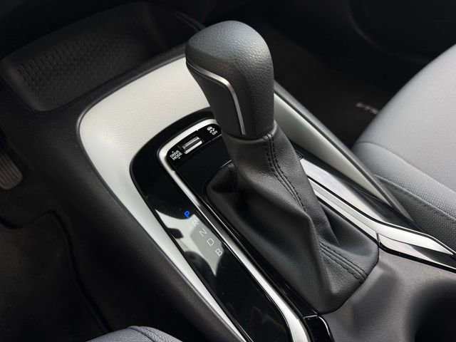 Used 2025 Toyota Corolla SE image 20