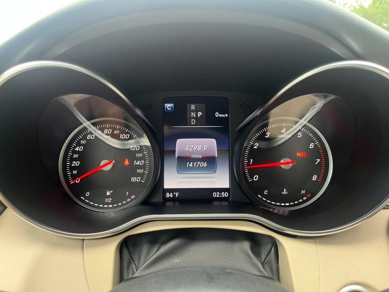 Used 2018 Mercedes-Benz C 300 4MATIC Sedan image 22