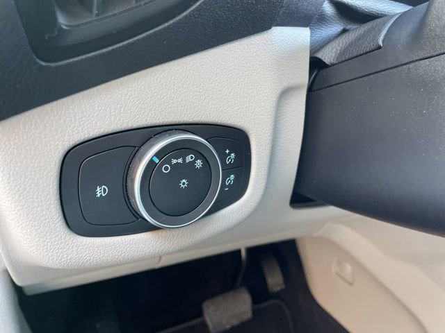 Used 2023 Ford Transit Connect XLT image 26