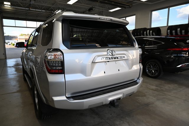 Used 2016 Toyota 4Runner SR5 image 6