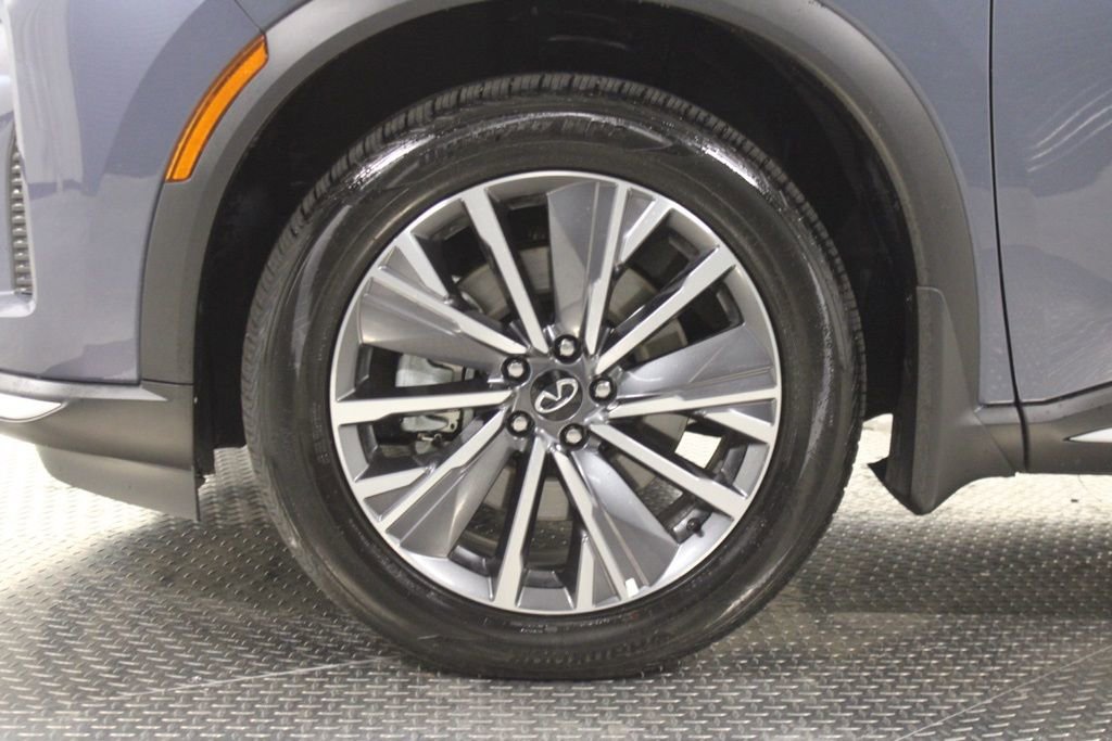 Certified 2026 INFINITI QX60 Luxe w/ Cargo Package image 17