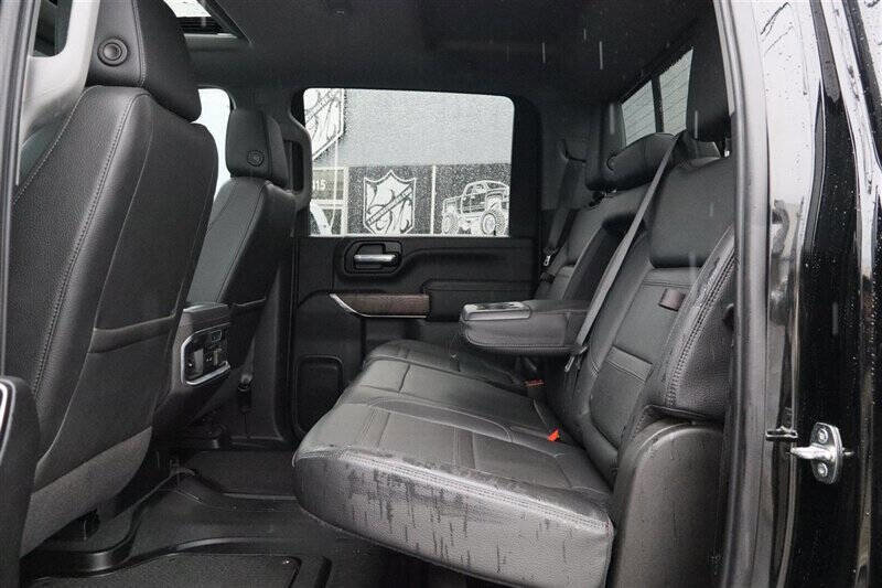 Used 2021 GMC Sierra 3500 Denali w/ Denali Ultimate Package AWD/4WD image 24