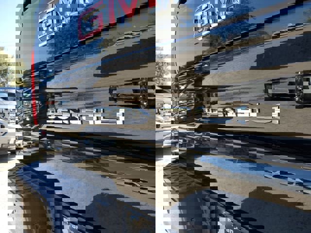 New 2026 GMC Sierra 1500 Denali w/ Denali Reserve Package image 9