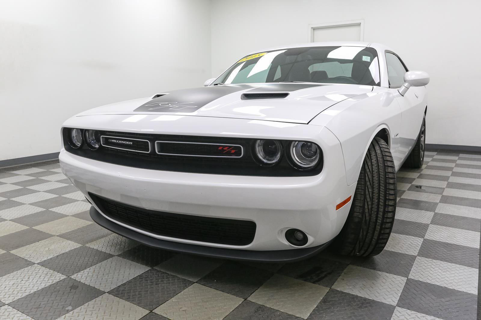 Used 2015 Dodge Challenger R/T Plus image 4
