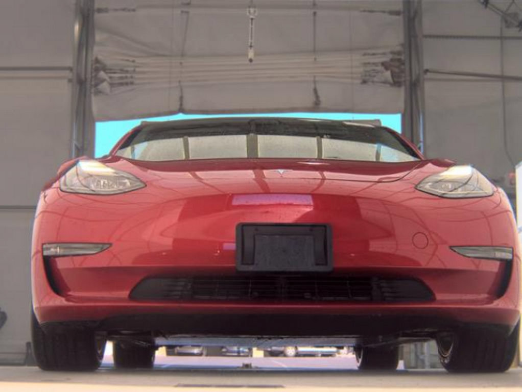 Used 2023 Tesla Model 3 Long Range AWD/4WD image 3