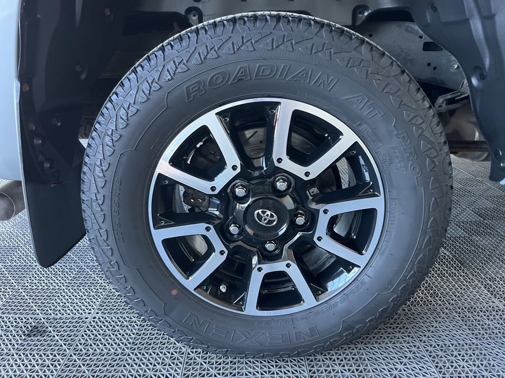 Used 2019 Toyota Tundra SR5 w/ TRD Off Road Package image 26