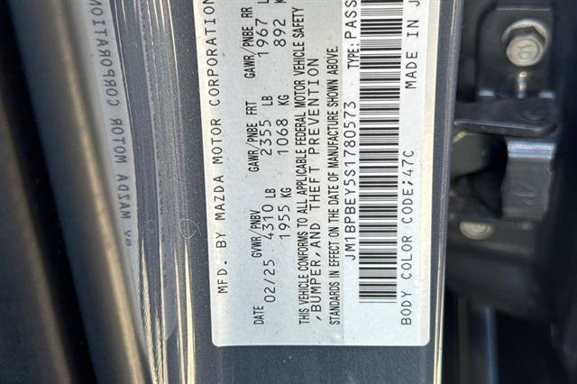 Certified 2025 MAZDA MAZDA3 2.5 Turbo Sedan w/Premium Plus AWD/4WD image 32