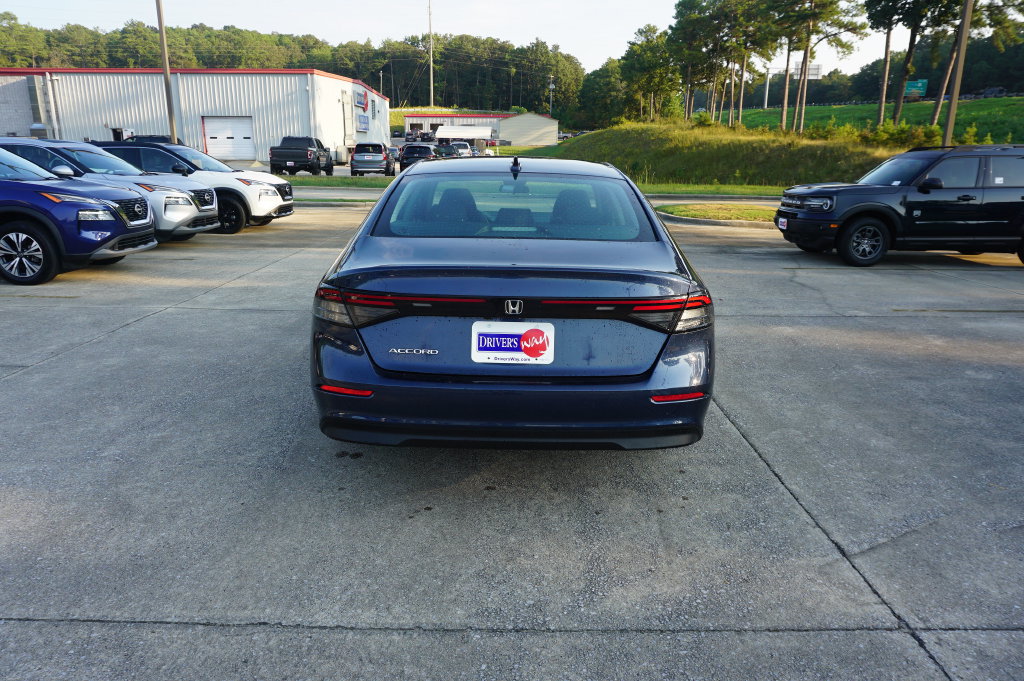 Used 2023 Honda Accord EX image 21