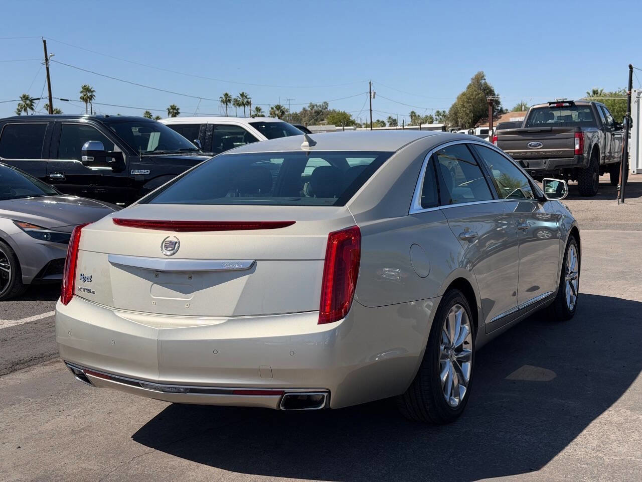 Used 2014 Cadillac XTS Luxury AWD/4WD image 10