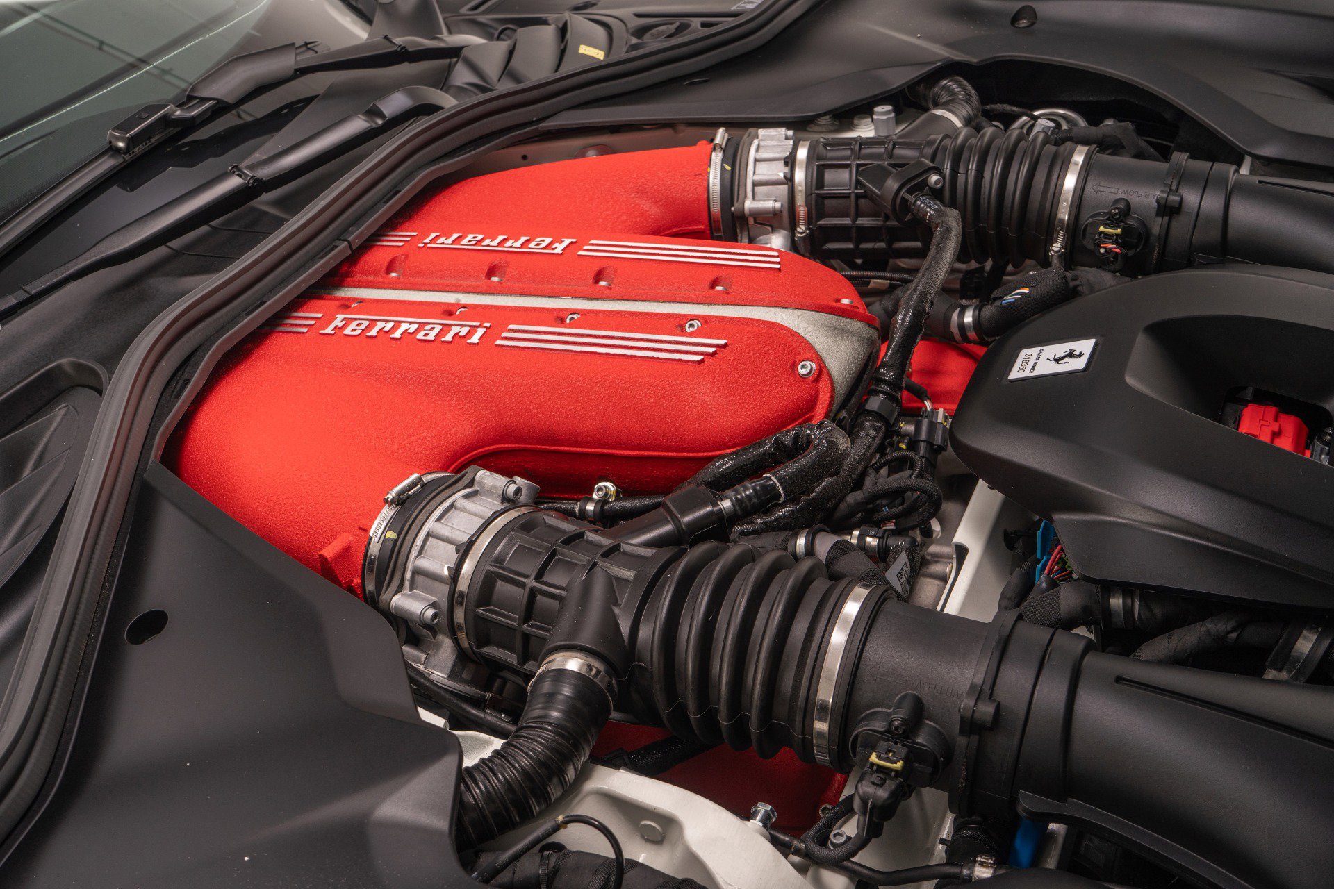 Used 2025 Ferrari 12Cilindri image 12