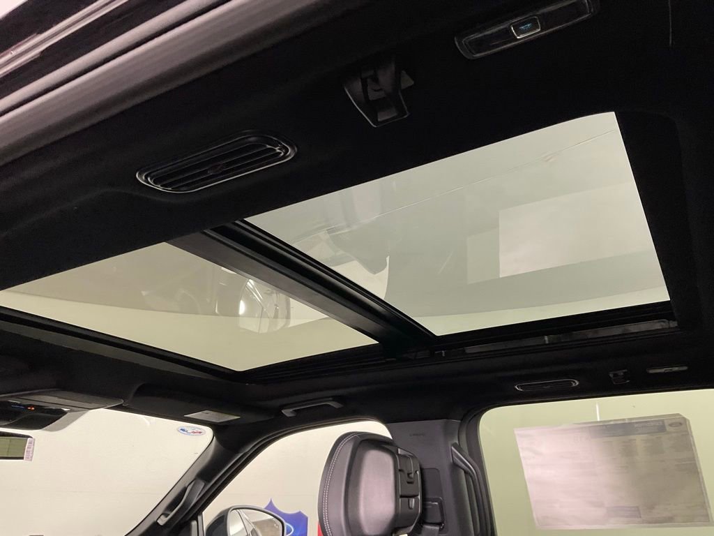 New 2026 Ford Expedition Platinum w/ Stealth Appearance Package image 21