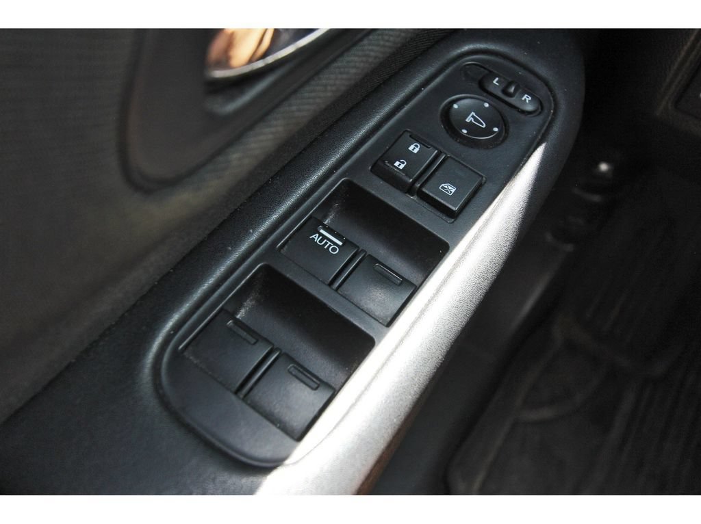 Used 2022 Honda HR-V LX image 23