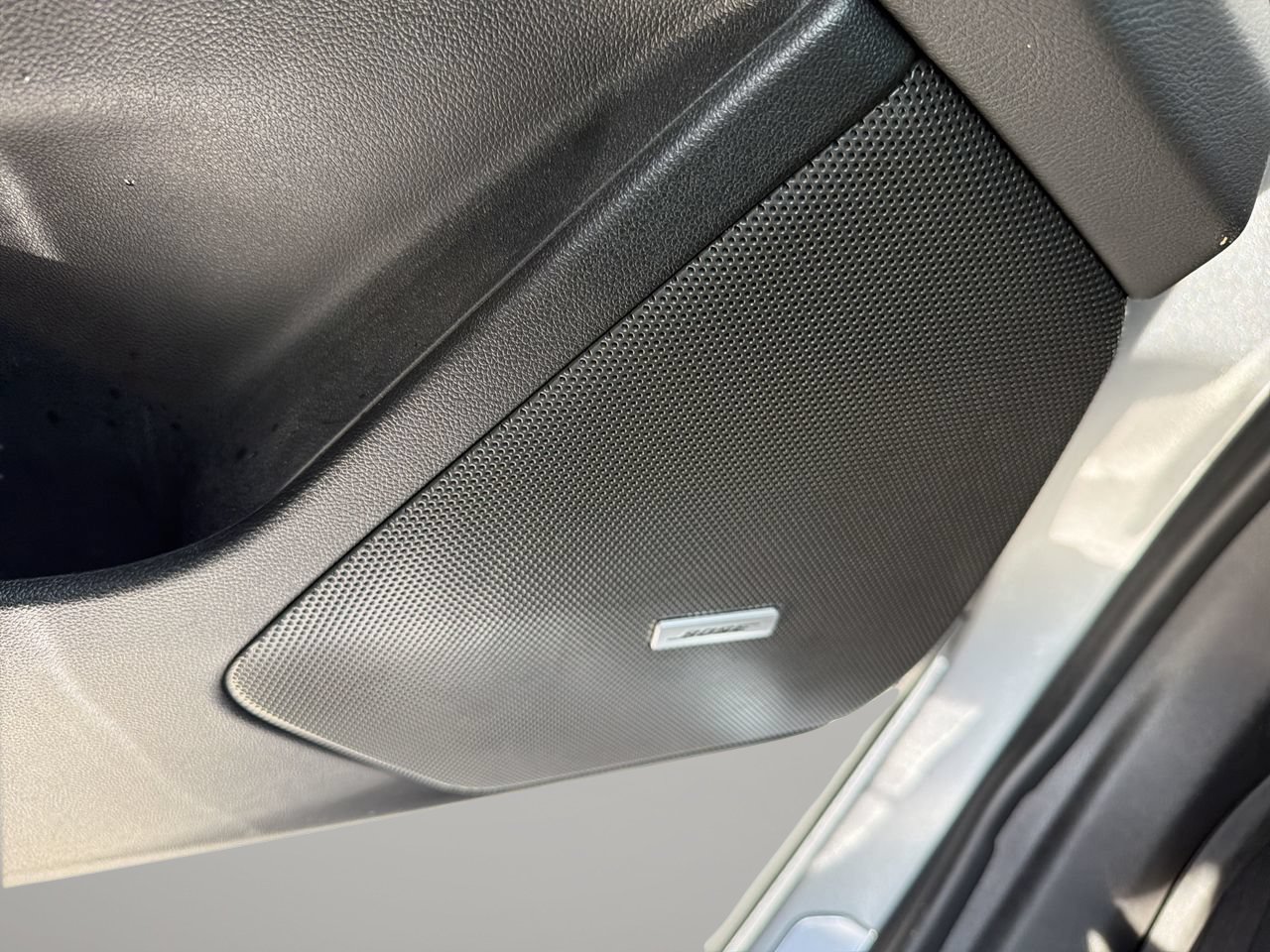 Used 2025 Cadillac XT6 Luxury FWD image 20