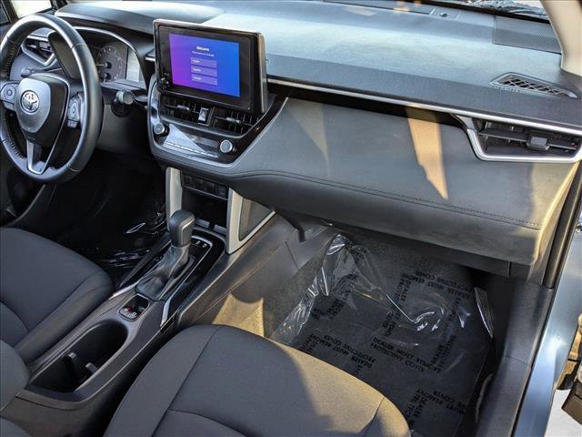 Used 2025 Toyota Corolla Cross LE image 20
