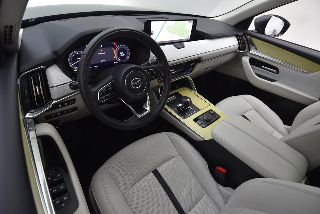 Certified 2025 MAZDA CX-90 3.3 Turbo S w/ Premium Plus AWD/4WD image 32