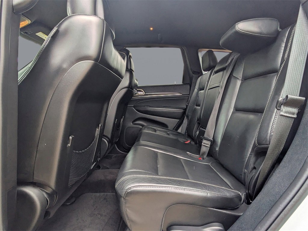 Used 2017 Jeep Grand Cherokee Limited image 13