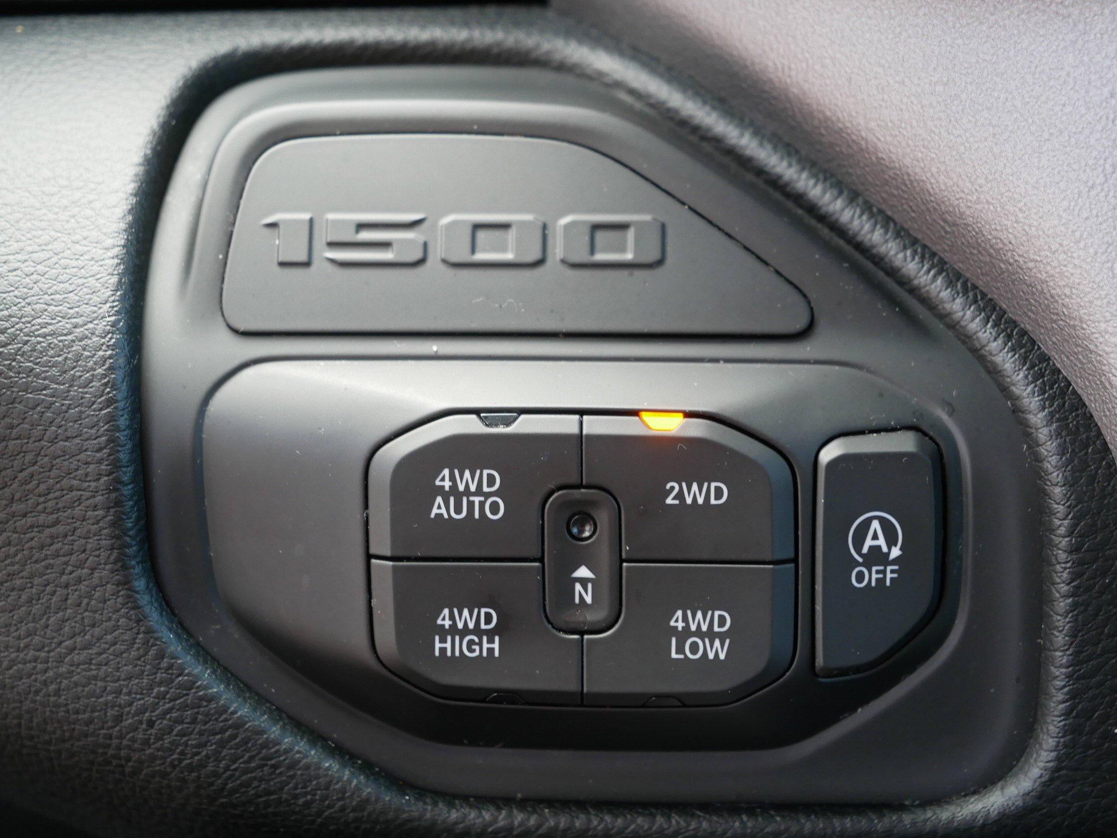 Used 2022 RAM 1500 Laramie w/ G/T Package AWD/4WD image 33