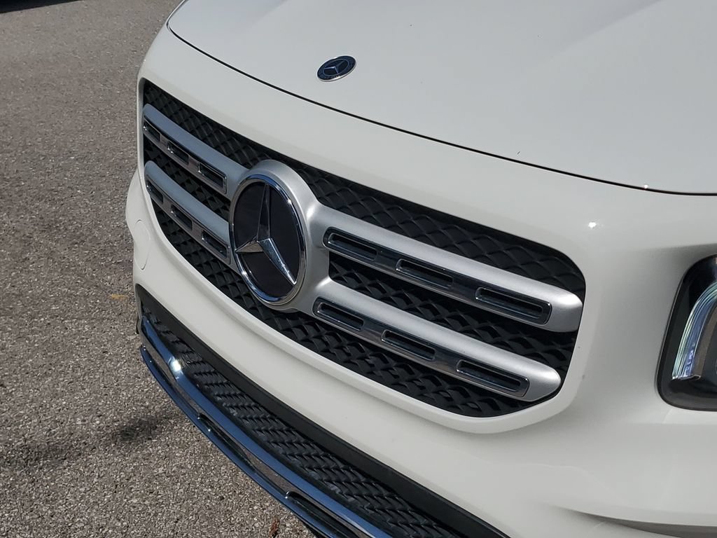 Used 2021 Mercedes-Benz GLB 250 4MATIC image 10