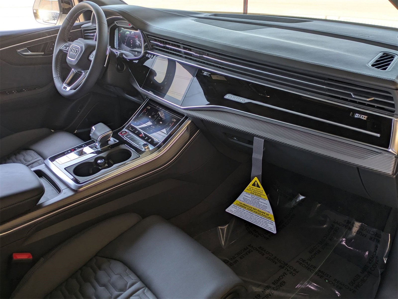 New 2025 Audi RS Q8 performance image 9