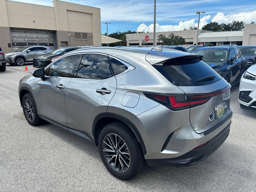 Used 2024 Lexus NX 350h AWD image 9