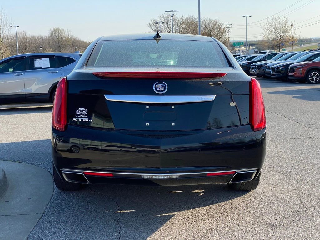 Used 2015 Cadillac XTS Luxury image 6