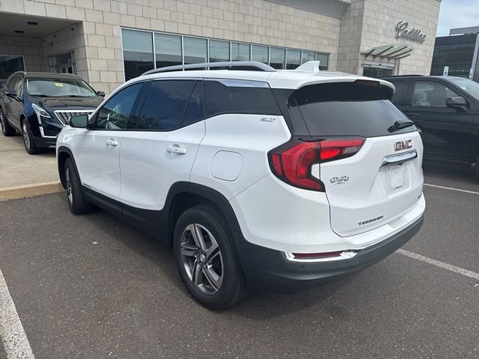 Used 2021 GMC Terrain SLT AWD/4WD image 5