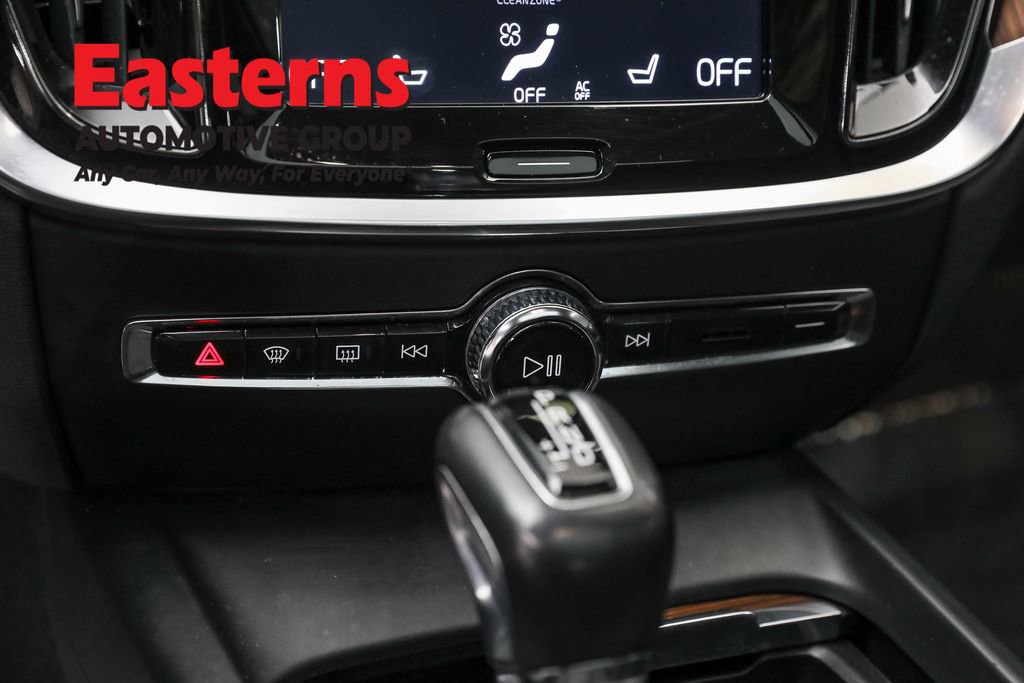 Used 2019 Volvo S60 T6 Inscription image 19