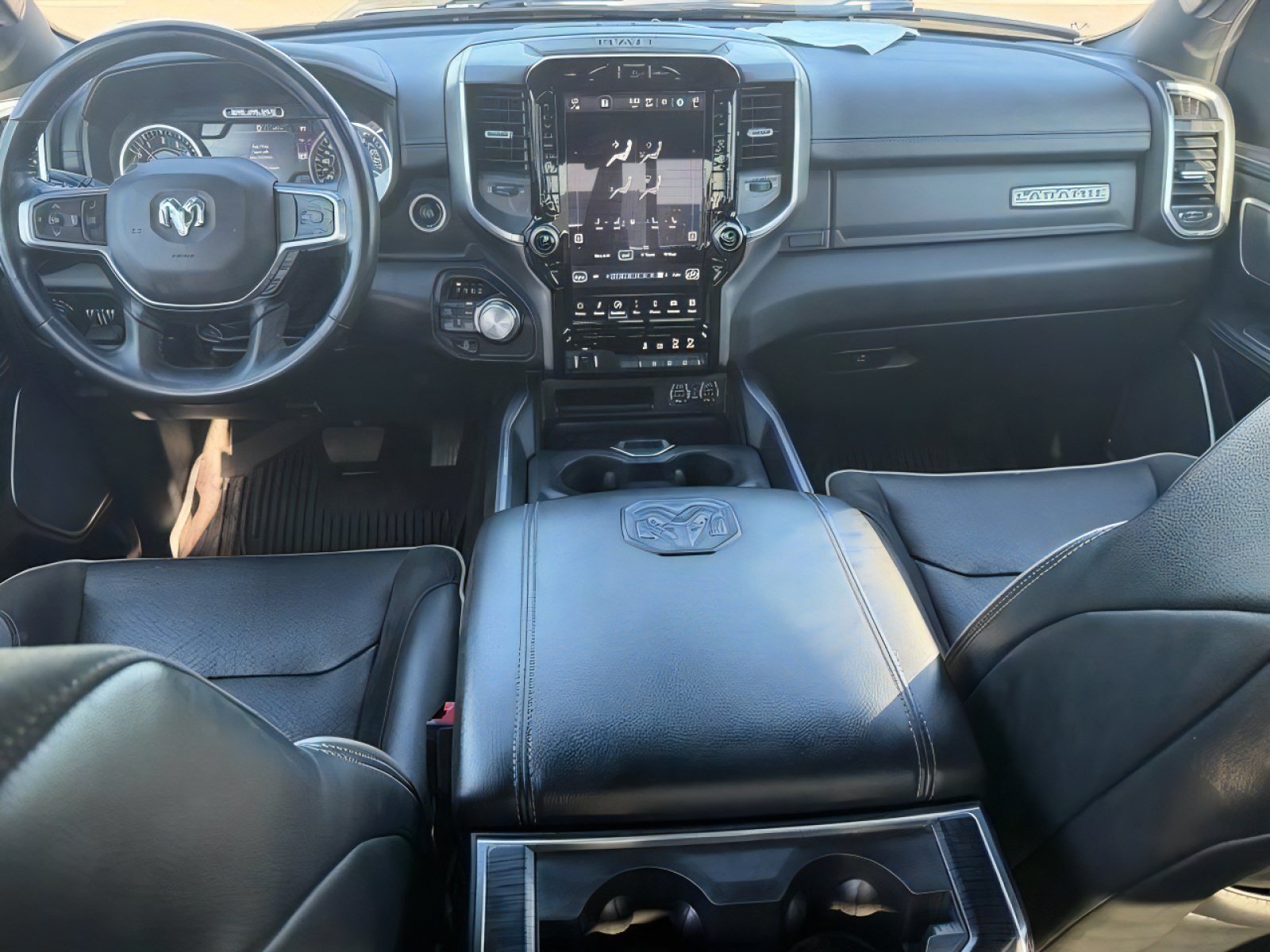 Used 2023 RAM 1500 Laramie AWD/4WD image 16