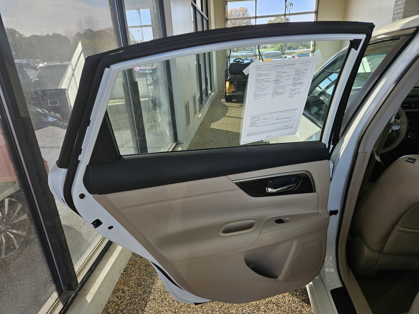 Used 2013 Nissan Altima 2.5 SL FWD image 15