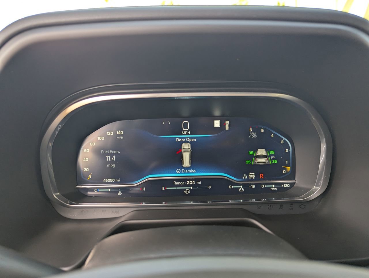 Used 2022 Chevrolet Tahoe LT w/ Luxury Package AWD/4WD image 31