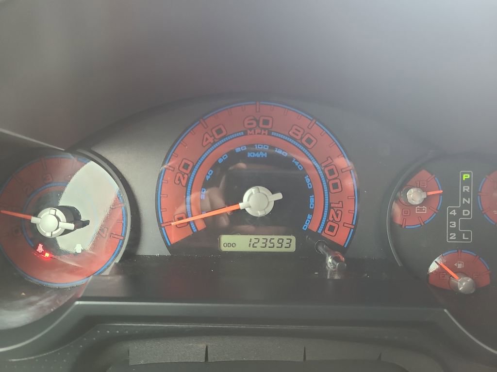 Used 2012 Toyota FJ Cruiser 4WD image 30