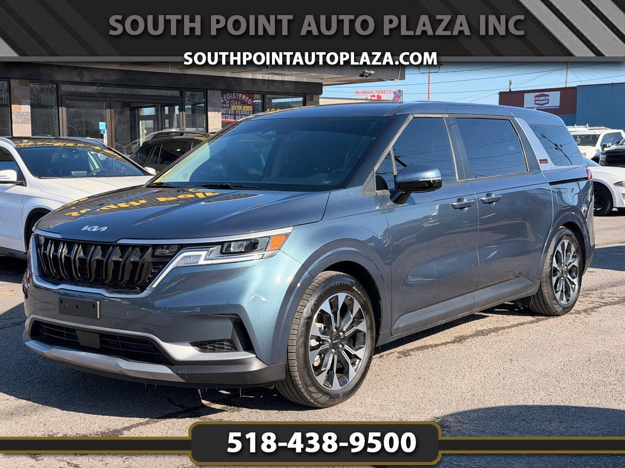 Used 2024 Kia Carnival EX